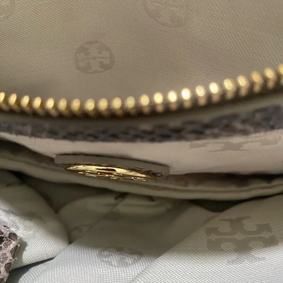 Authentic Tory Burch Python Print Leather Crossbody Handbag - Picture 7 of 16